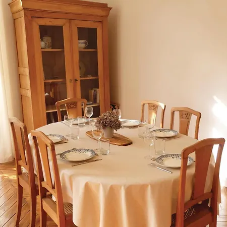 2 Bedroom Awesome In * מרס-לה-באן